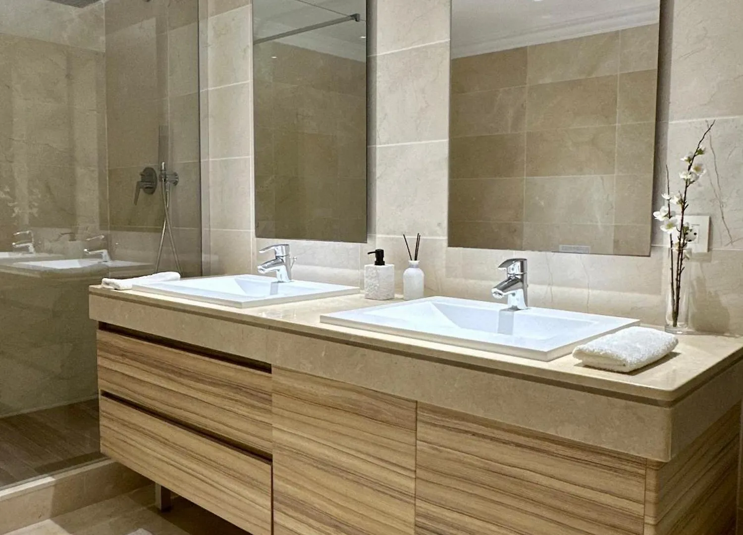 Moderna Villa En ماربيا