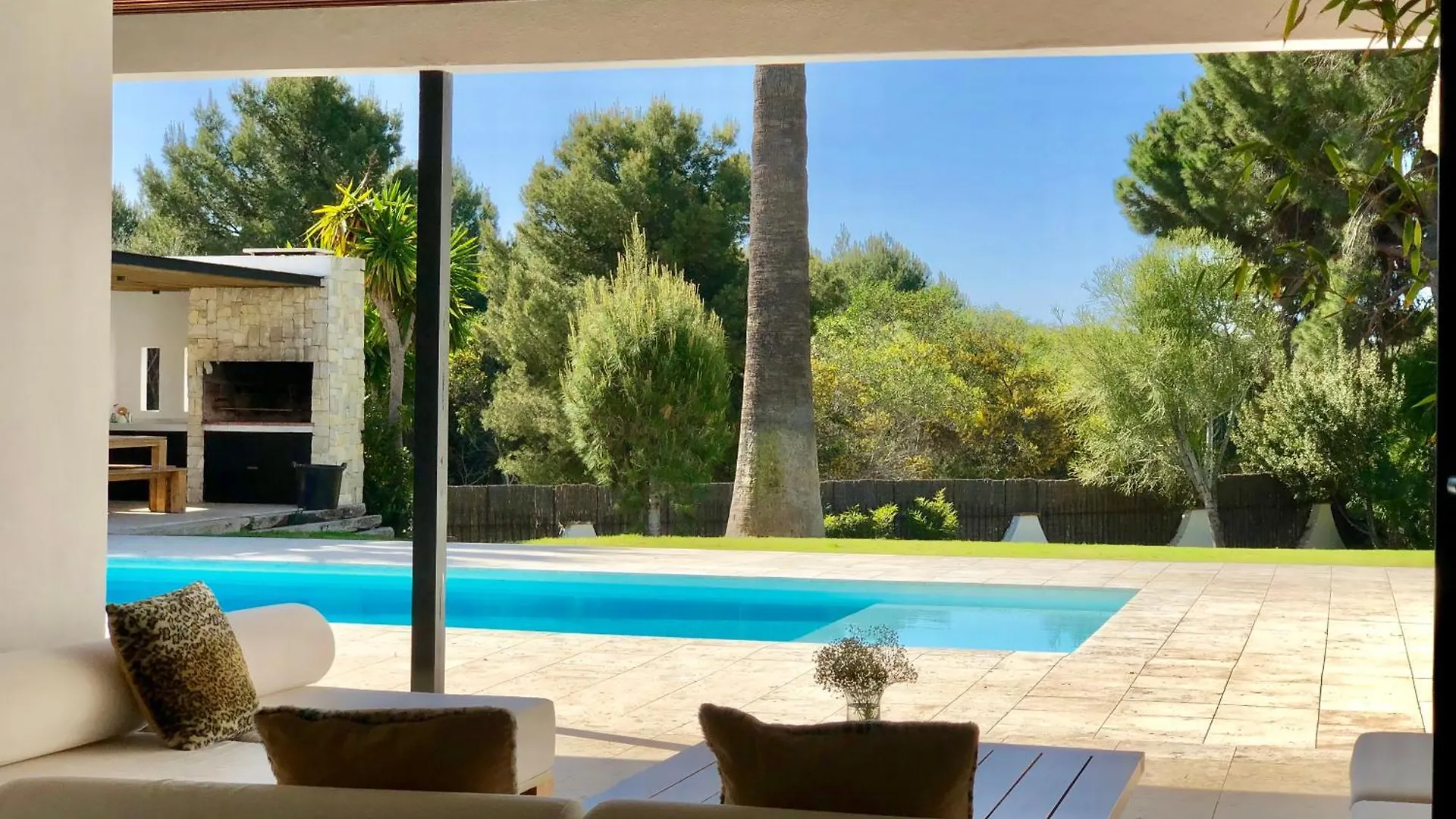 Moderna Villa En Marbella